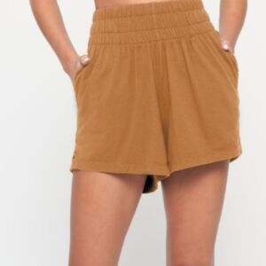 Spiritual Gangster Shorts With Pockets. Large.  NWT.